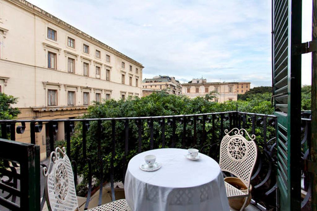 Piazza Marina Chic Apartment Palermo Exterior foto